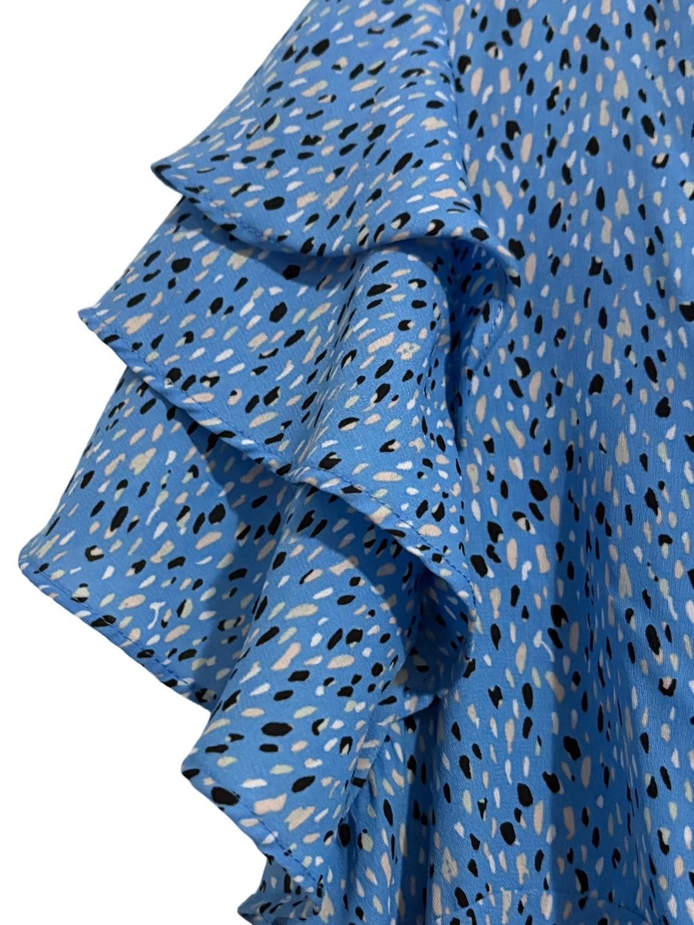 Liz Claiborne Blue Printed Ruffle Sleeve Blouse - Picture 3 of 4